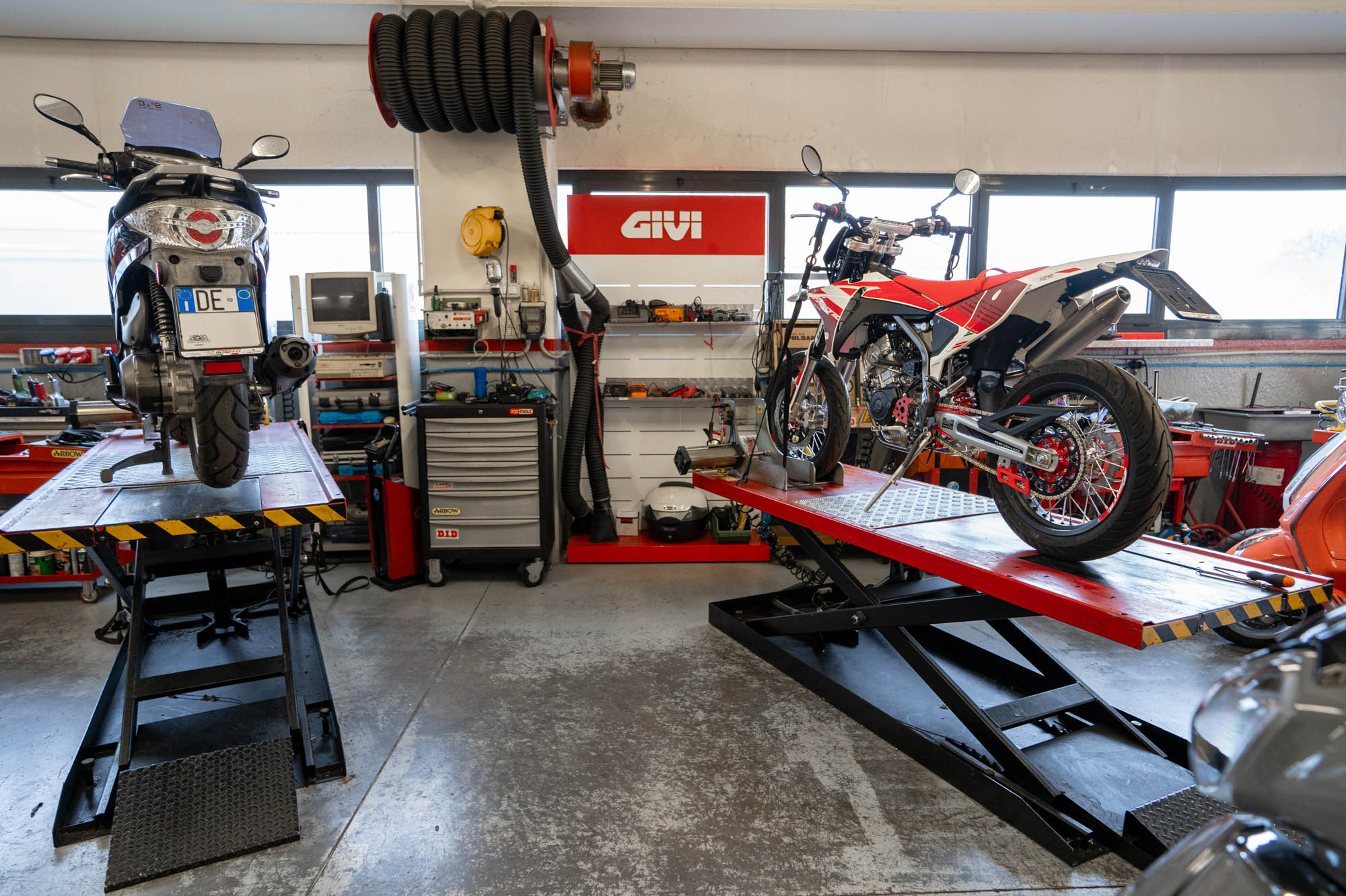 Motoshopping Bosetti – Officina riparazione e manutenzione Motoshopping Bosetti - Officina riparazione e manutenzione