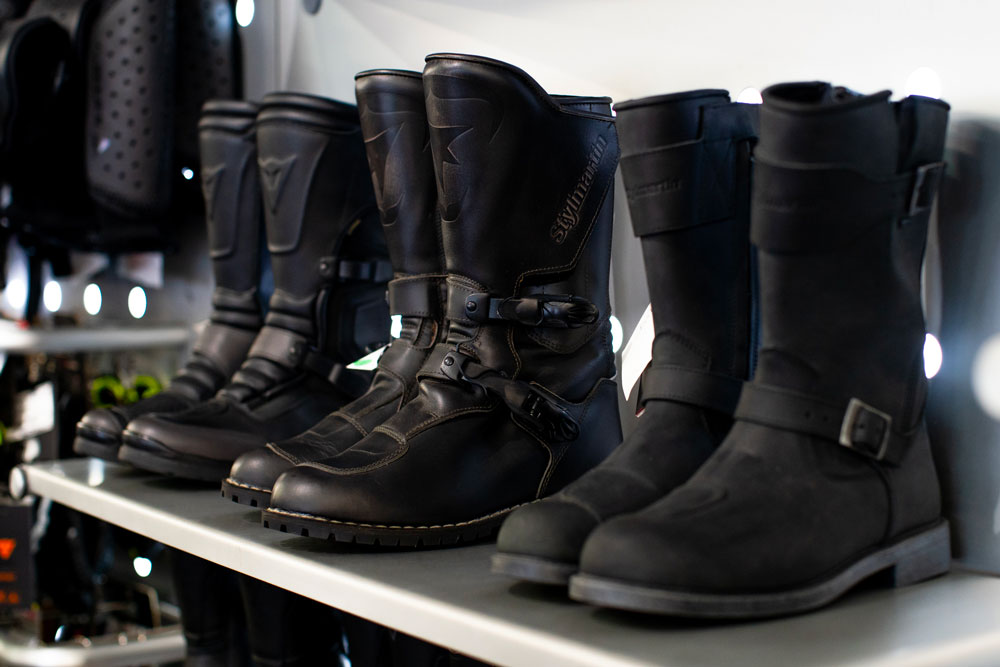 Motoshopping Bosetti – Vendita Caschi e Abbigliamento Motoshopping Bosetti - Vendita Caschi e Abbigliamento