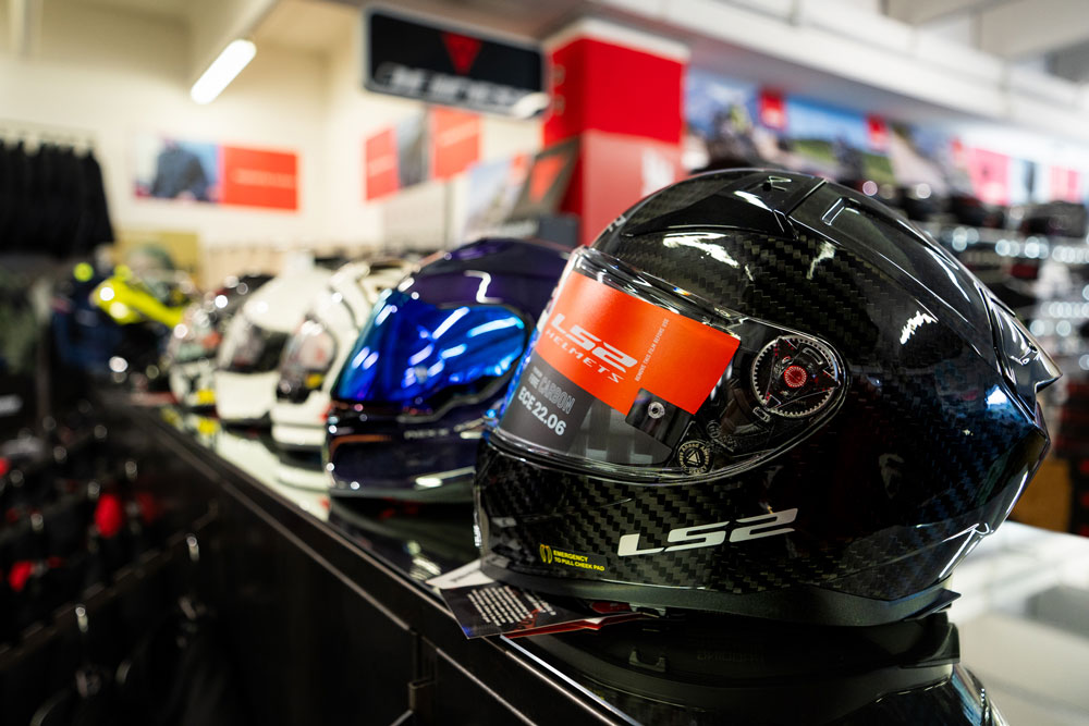 Motoshopping Bosetti – Vendita Caschi e Abbigliamento Motoshopping Bosetti - Vendita Caschi e Abbigliamento