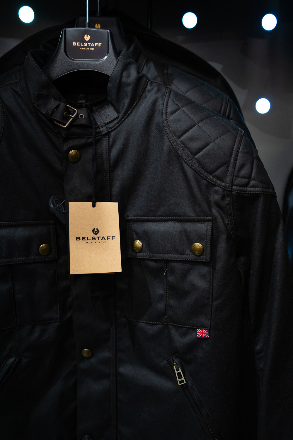 Motoshopping Bosetti – Vendita Caschi e Abbigliamento Motoshopping Bosetti - Vendita Caschi e Abbigliamento